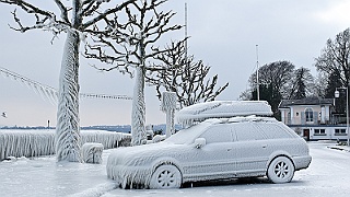 GENFERSEE  EISZEIT